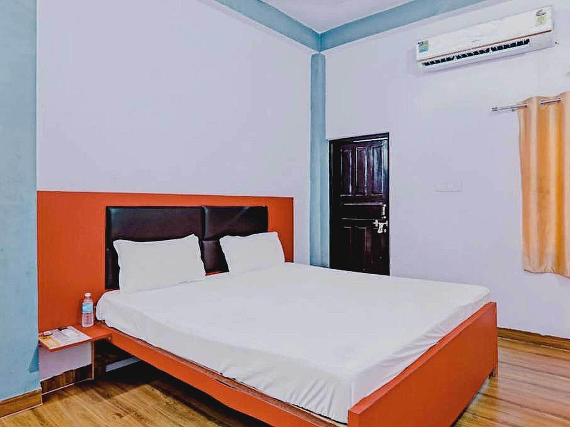 Hotel O Rr Palace Lucknow Eksteriør bilde